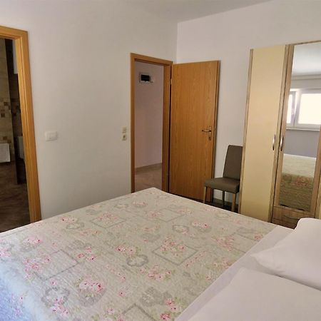 Apartments Zvone Omiš Buitenkant foto